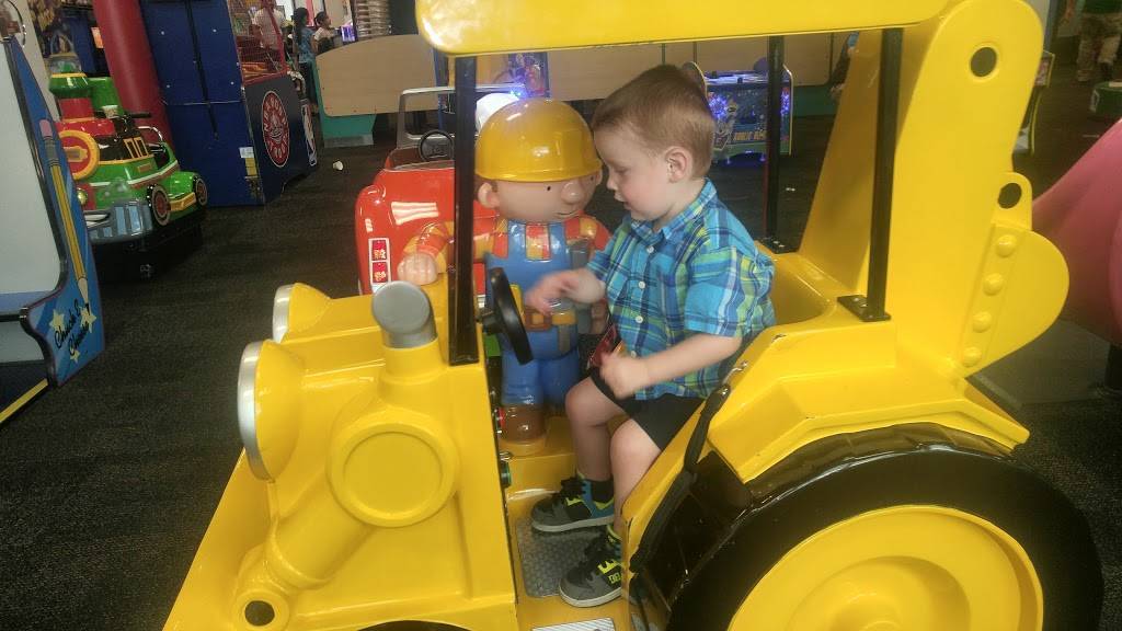 Chuck E. Cheese | restaurant | 621 Cascade Mall Dr, Burlington, WA 98233, USA | 3607577336 OR +1 360-757-7336