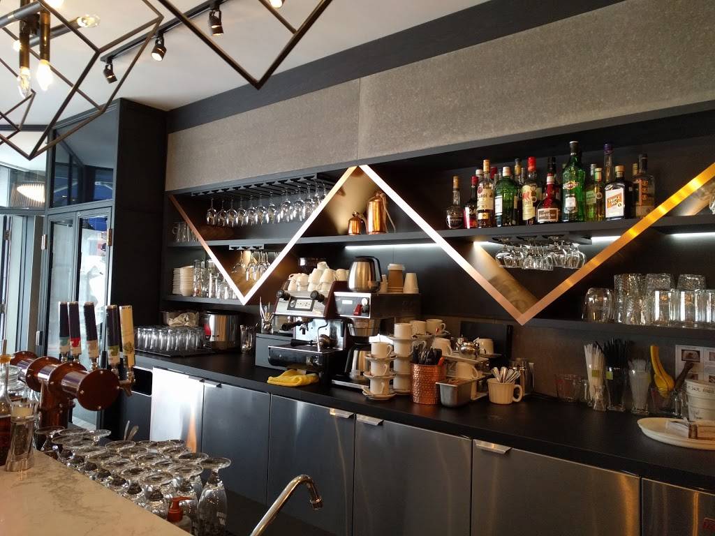 La Piazzetta Vieux-Port | meal takeaway | 63 Rue Saint-Paul, Québec, QC G1K 3V8, Canada | 4186922962 OR +1 418-692-2962