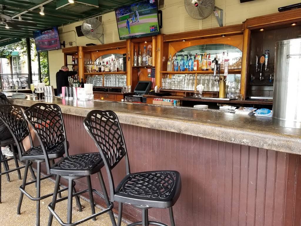 John D. McGurks Irish Pub and Garden | restaurant | 1200 Russell Blvd, St. Louis, MO 63104, USA | 3147768309 OR +1 314-776-8309