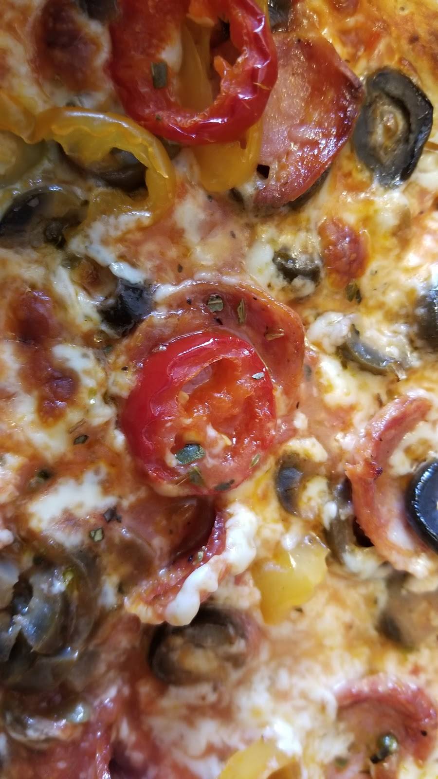 Pizzaiolo Gourmet Pizza | restaurant | 3 Rees St, Toronto, ON M5V 3J2, Canada | 4163604444 OR +1 416-360-4444