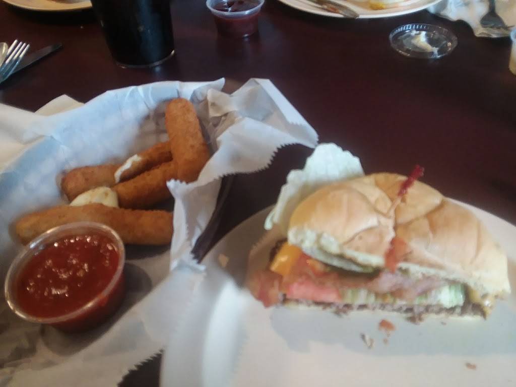 Lighthouse Bar & Grill | restaurant | 6543 Navarre Rd SW, Navarre, OH 44662, USA | 3308377724 OR +1 330-837-7724