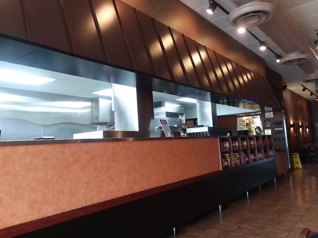 Penn Station East Coast Subs | restaurant | 5006 Mud Ln, Louisville, KY 40229, USA | 5029622141 OR +1 502-962-2141