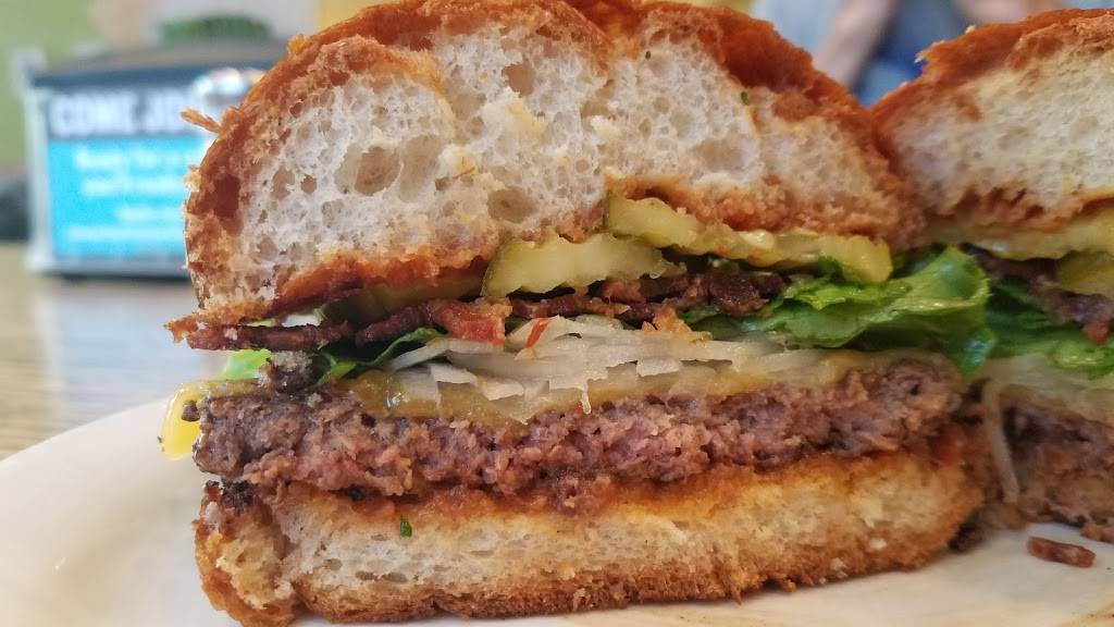 Little Big Burger - Progress Ridge | restaurant | 12345 SW Horizon Blvd #41, Beaverton, OR 97007, USA | 5033524918 OR +1 503-352-4918