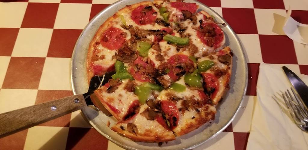 Olde Town Pizzeria & Pasta Co. | restaurant | 115 W Bloomingdale Ave, Brandon, FL 33511, USA | 8136844200 OR +1 813-684-4200