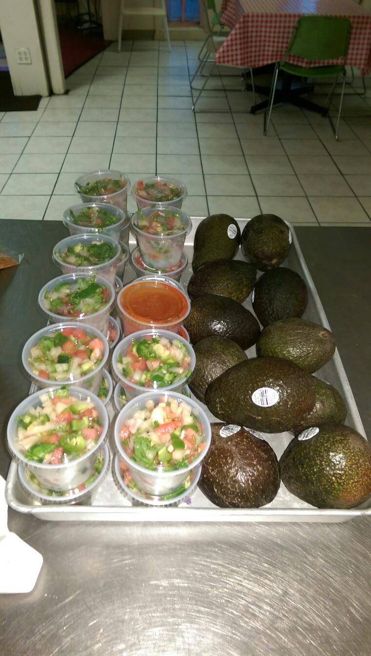 Tortilleria Los Reyna | restaurant | 5405 S Flores St, San Antonio, TX 78214, USA | 2102748846 OR +1 210-274-8846