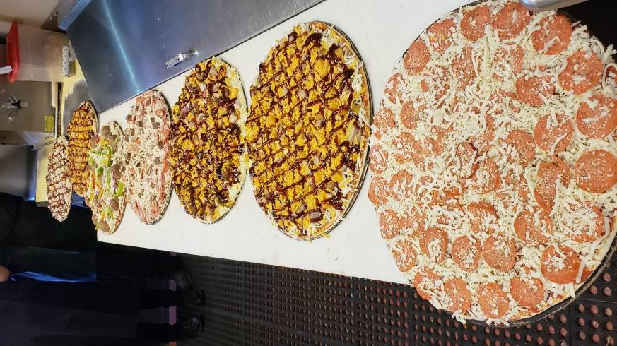 Vinos pizza | restaurant | 3228 N Carson St, Carson City, NV 89706, USA | 7758877437 OR +1 775-887-7437