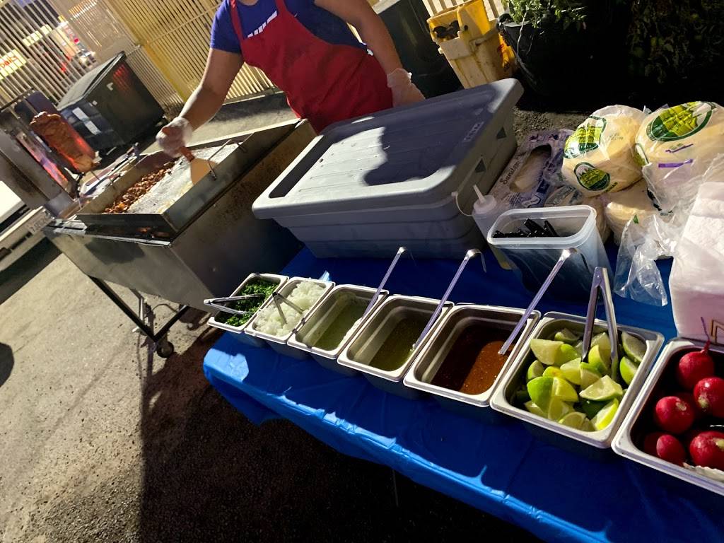 Taquizas Arturos Tacos | restaurant | 5400 S Main St, Los Angeles, CA 90037, USA | 3237909201 OR +1 323-790-9201