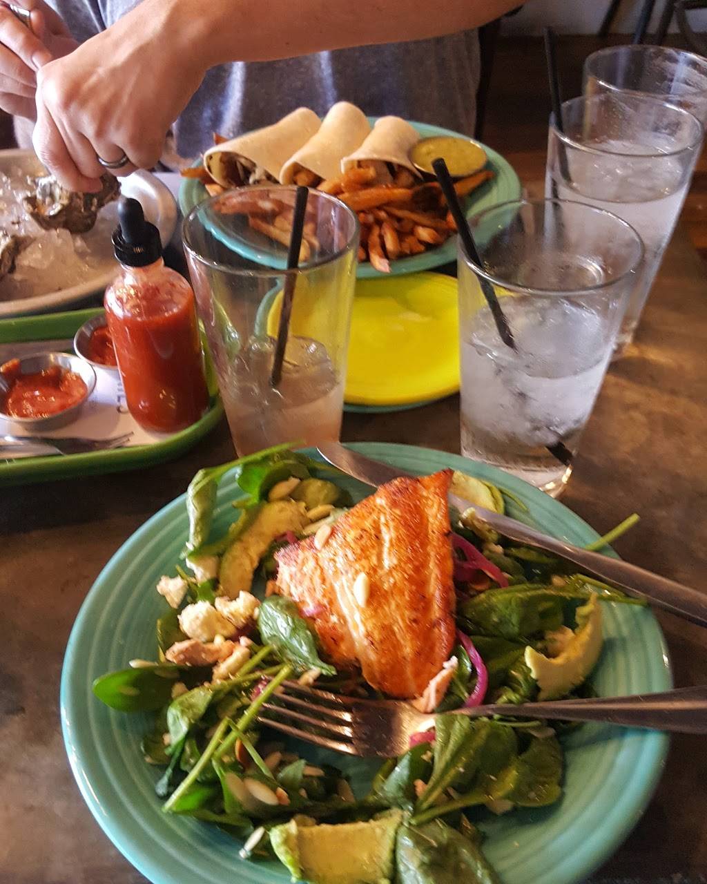 WR SOCIAL HOUSE | restaurant | 25 N Park Square, Marietta, GA 30060, USA | 7707929995 OR +1 770-792-9995