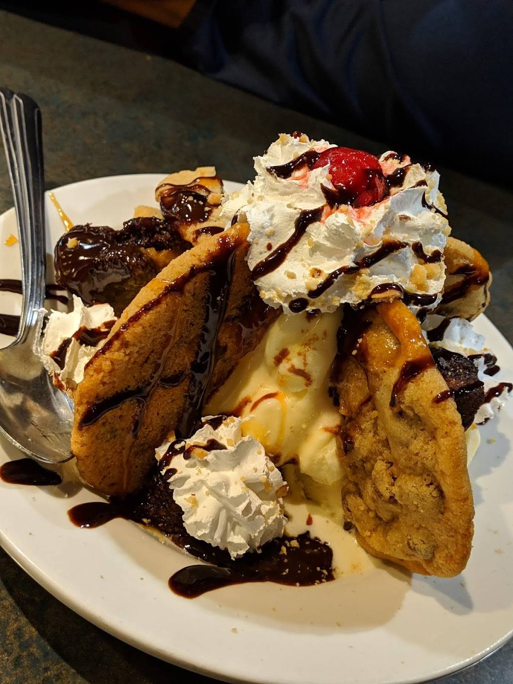 The Creamery Restaurant | restaurant | 5756 Pacific Ave # 3, Stockton, CA 95207, USA | 2099521111 OR +1 209-952-1111