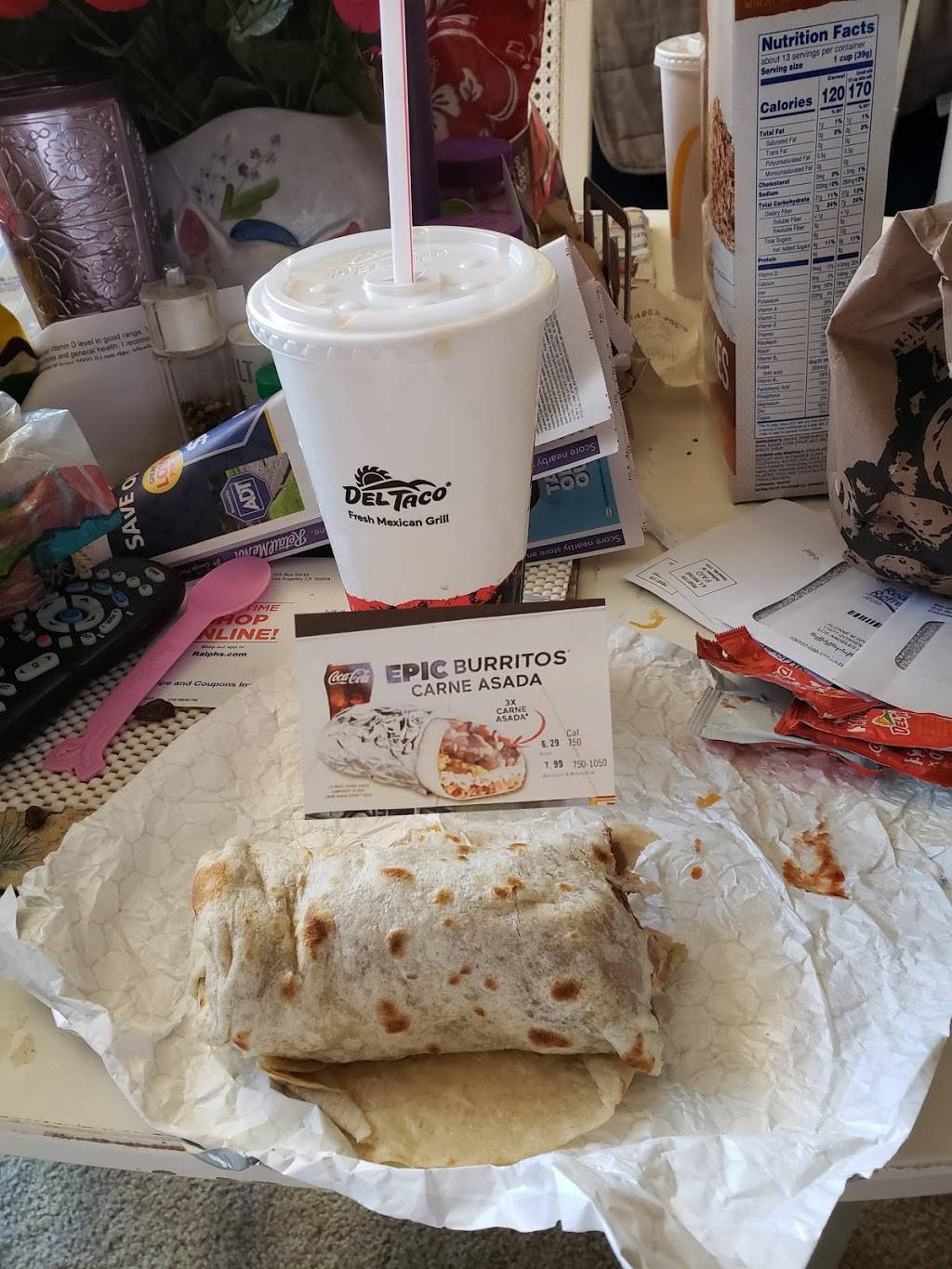 Del Taco | meal takeaway | 11066 CA-2, Los Angeles, CA 90025, USA | 3104816826 OR +1 310-481-6826