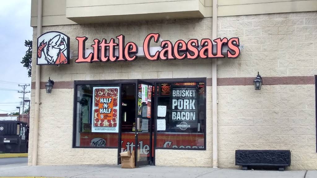 Little Caesars Pizza | meal takeaway | 240 E Delaware Ave, Newark, DE 19711, USA | 3022243880 OR +1 302-224-3880