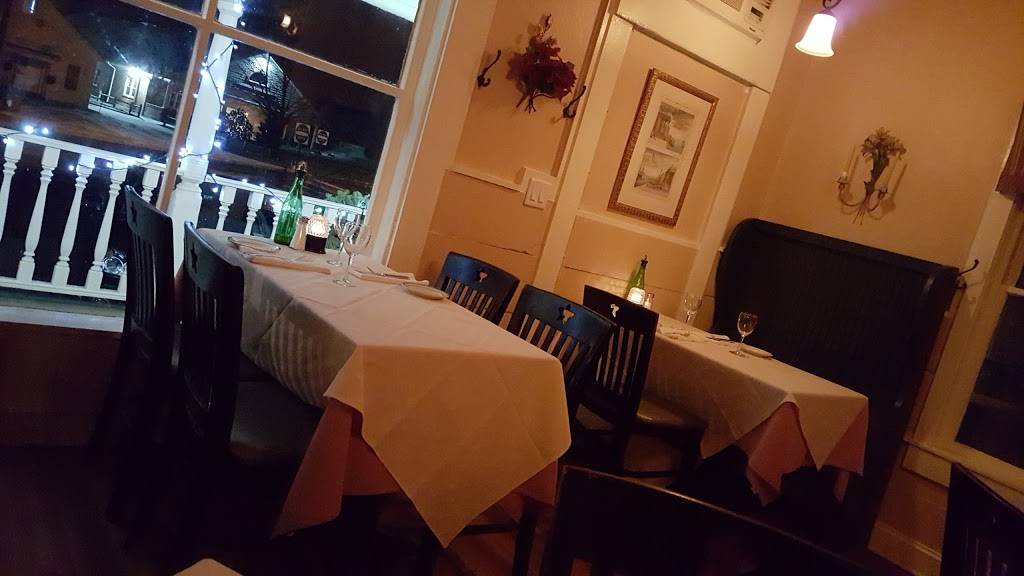 Oliva | restaurant | 15 Main St S, Bethlehem, CT 06751, USA | 2032665558 OR +1 203-266-5558