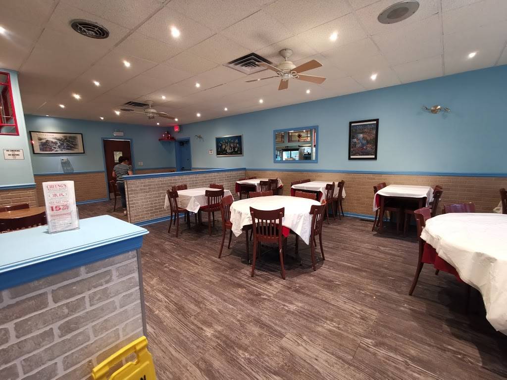 Cheungs Restaurant | restaurant | 150 Parkdale Ave N, Hamilton, ON L8H 5X2, Canada | 9055447006 OR +1 905-544-7006