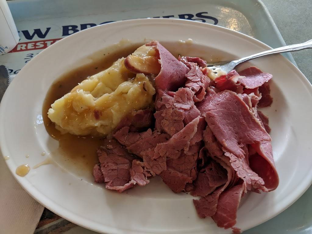 New Brothers Restaurant & Deli | restaurant | 31 Maple St, Danvers, MA 01923, USA | 9787500100 OR +1 978-750-0100