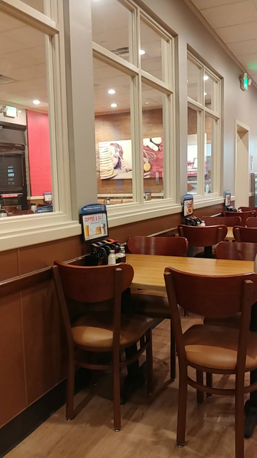 IHOP | restaurant | 9220 Hwy 6, Missouri City, TX 77459, USA | 7133923661 OR +1 713-392-3661