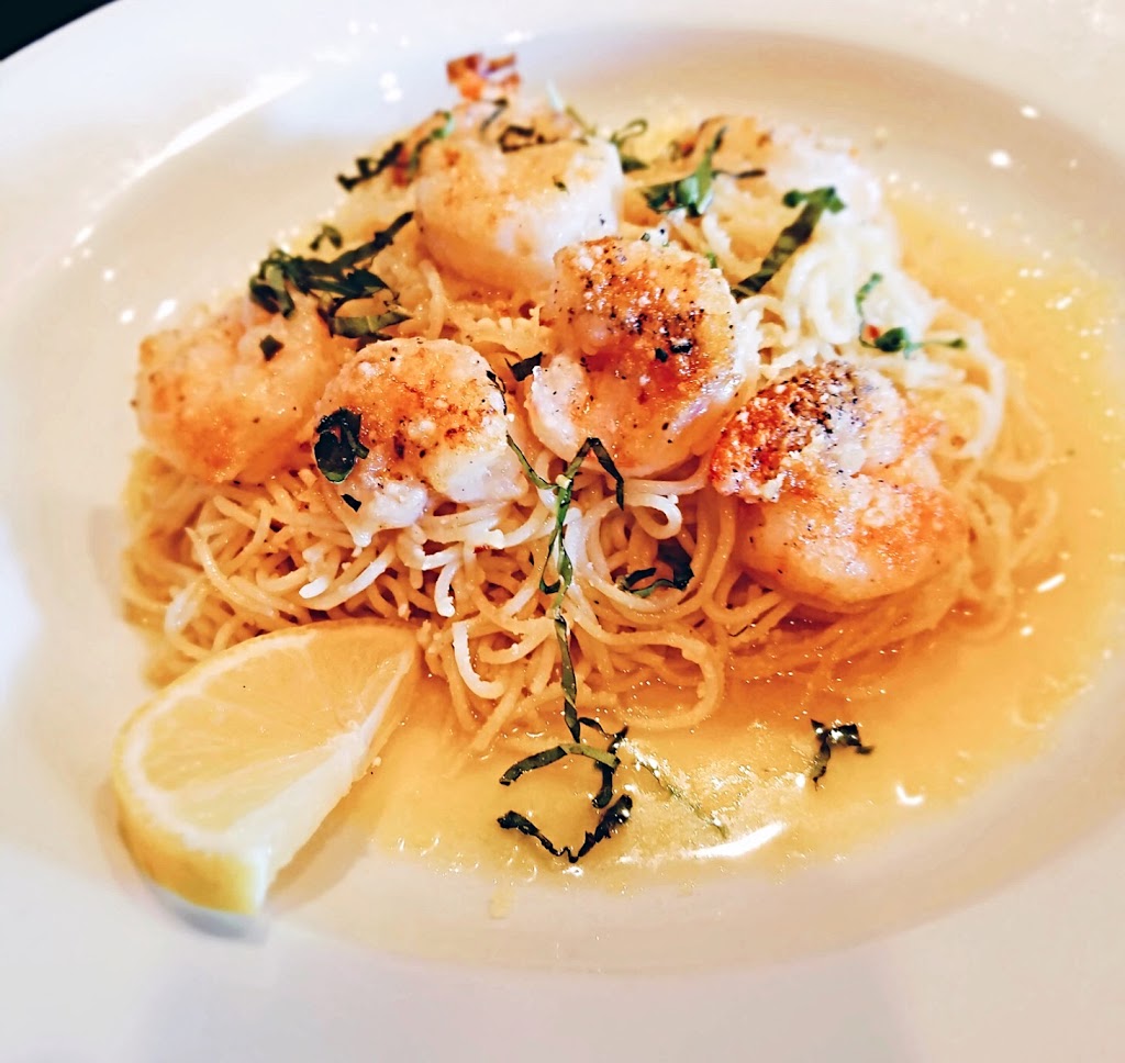 Clemenzas at Uptown | restaurant | 75 Eglin Pkwy NE #126, Fort Walton Beach, FL 32548, USA | 8502430707 OR +1 850-243-0707