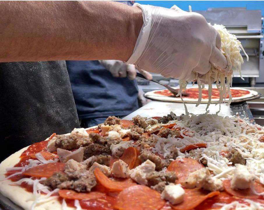 Stans Late Night Pizza | meal delivery | 1570 E Northern Ave G, Kingman, AZ 86409, USA | 9286811999 OR +1 928-681-1999