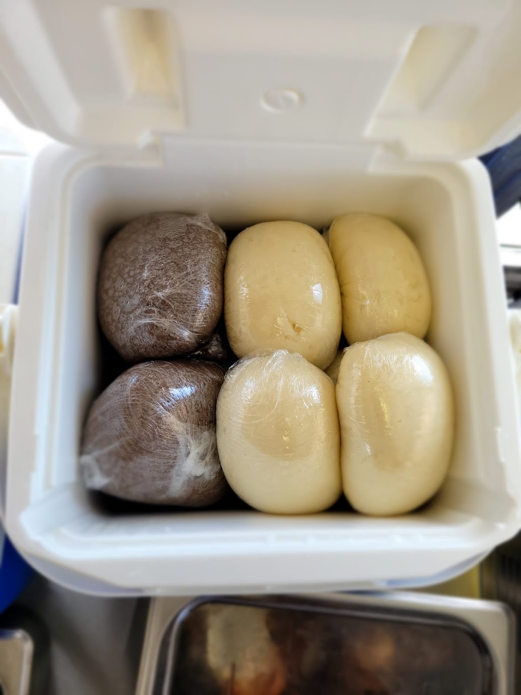 Angels Naija Cuisine | restaurant | 3550 W Cactus Rd, Phoenix, AZ 85029, USA | 3138189331 OR +1 313-818-9331