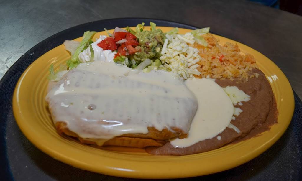 Cazadores Fresh Mexican Grill | restaurant | 4682 Main St, Grant, AL 35747, USA | 2567288226 OR +1 256-728-8226
