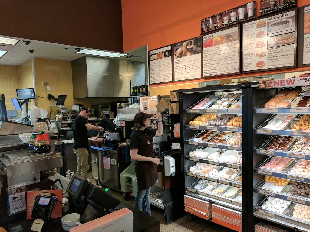 Dunkin | cafe | 2560 E 146th St, Carmel, IN 46033, USA | 3178444830 OR +1 317-844-4830