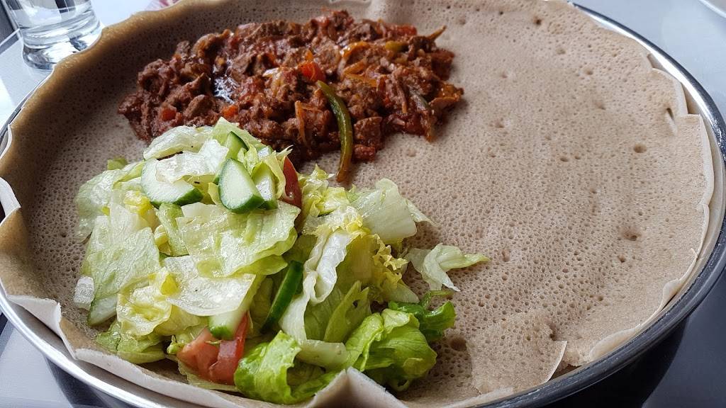 Habesha Restaurant | restaurant | 99 Montreal Rd, Vanier, ON K1L 6E8, Canada | 6137616120 OR +1 613-761-6120