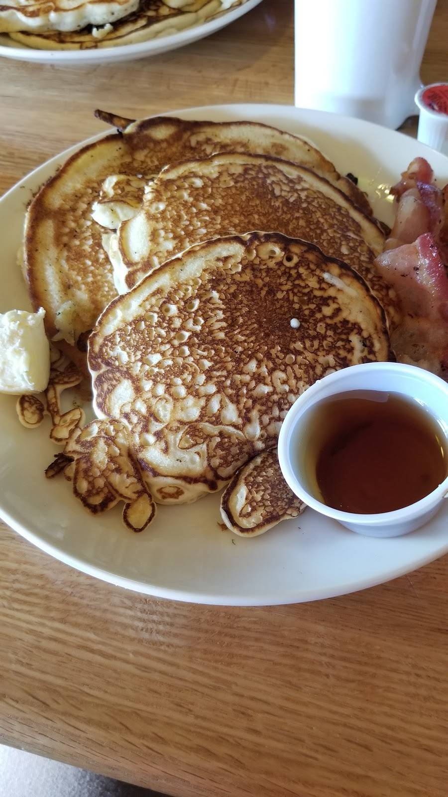 Applebees Grill + Bar | restaurant | 1205 NY-300, Newburgh, NY 12550, USA | 8455670910 OR +1 845-567-0910