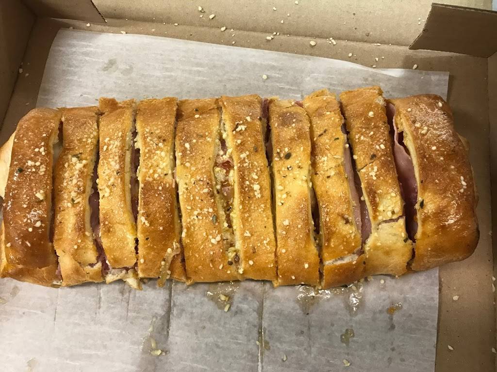 Lincoln Way Pizza | restaurant | 331 W High St, Orrville, OH 44667, USA | 3306842000 OR +1 330-684-2000