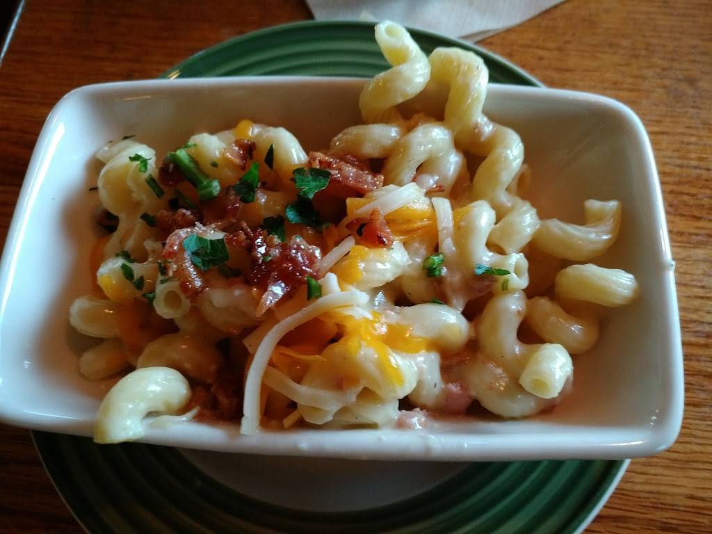 Applebees Grill + Bar | restaurant | 19035 I-635, Mesquite, TX 75150, USA | 9726826378 OR +1 972-682-6378