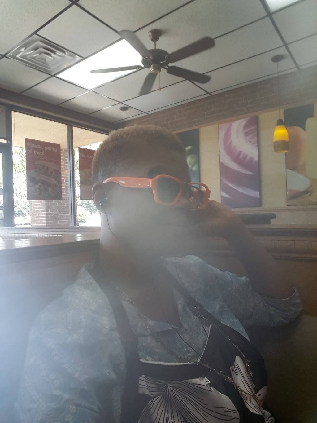 Subway Restaurants | restaurant | 5975 S Cooper St Suite 101, Arlington, TX 76017, USA | 8174655373 OR +1 817-465-5373