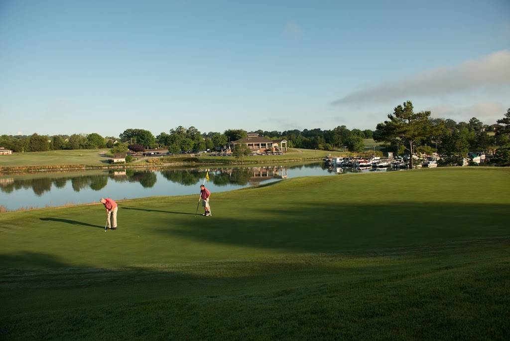 Tanasi Bar & Grill | restaurant | 450 Clubhouse Point, Loudon, TN 37774, USA | 8654589392 OR +1 865-458-9392