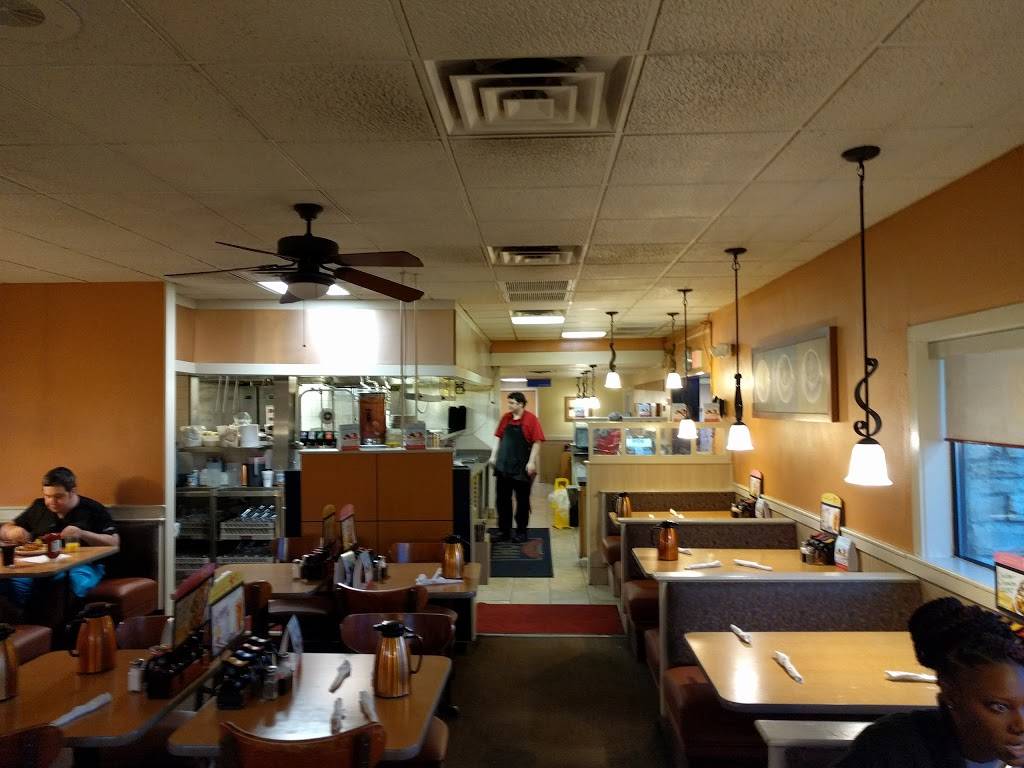 IHOP | restaurant | 3001 Memorial Pkwy SW, Huntsville, AL 35801, USA | 2562880070 OR +1 256-288-0070