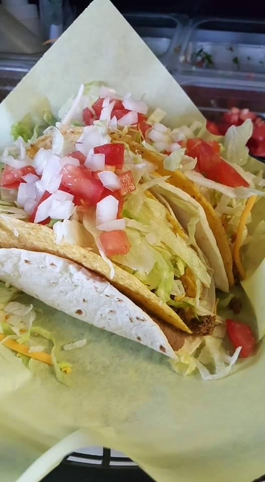 Wendys Salsa Rio | restaurant | 101 TX-174, Rio Vista, TX 76093, USA | 8173732007 OR +1 817-373-2007