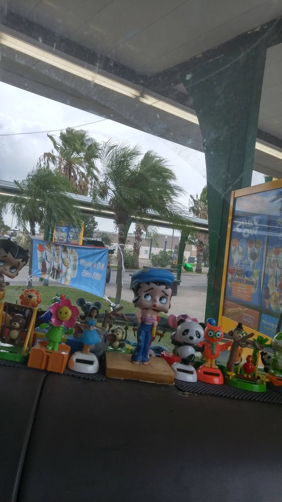 Stars Drive-in | restaurant | 2111 Brahma Blvd, Kingsville, TX 78363, USA | 3612219491 OR +1 361-221-9491