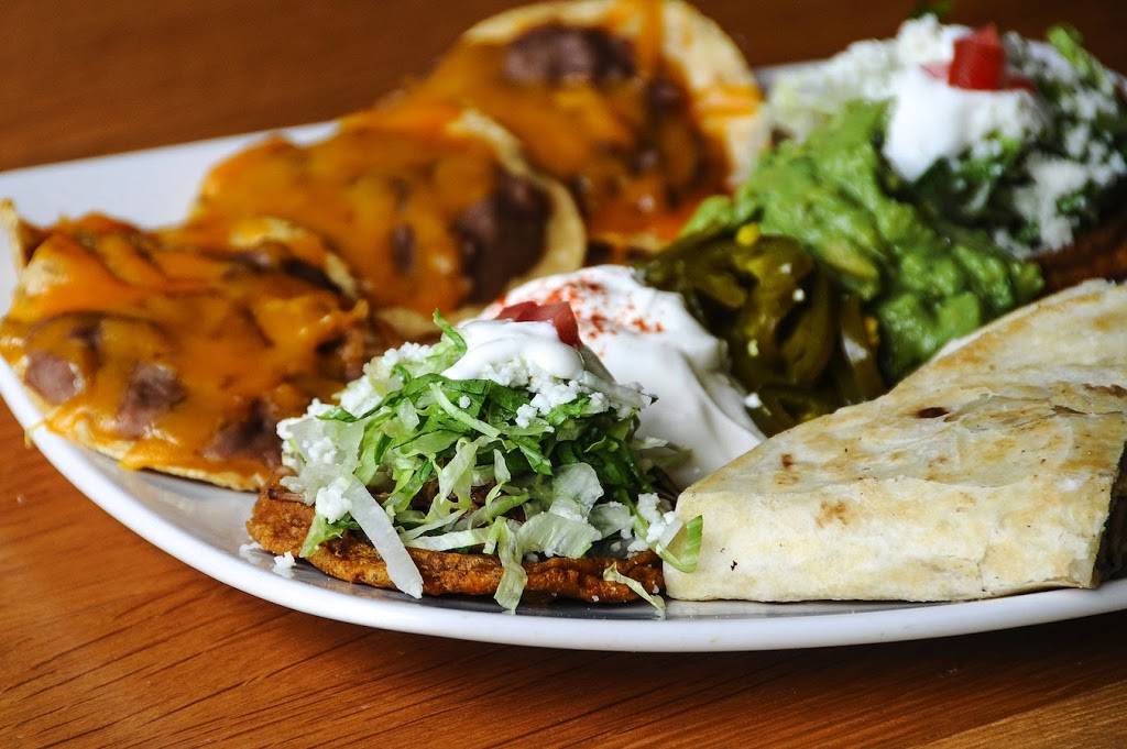 Lalos Fine Mexican Cuisine | restaurant | 18484 Preston Rd #118, Dallas, TX 75252, USA | 4692983017 OR +1 469-298-3017