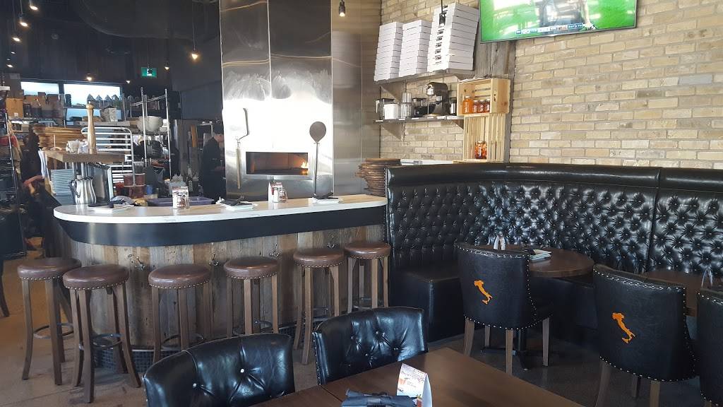 The Boot Social Pizzeria | restaurant | 579 Kerr St, Oakville, ON L6K 3E1, Canada | 9053393139 OR +1 905-339-3139