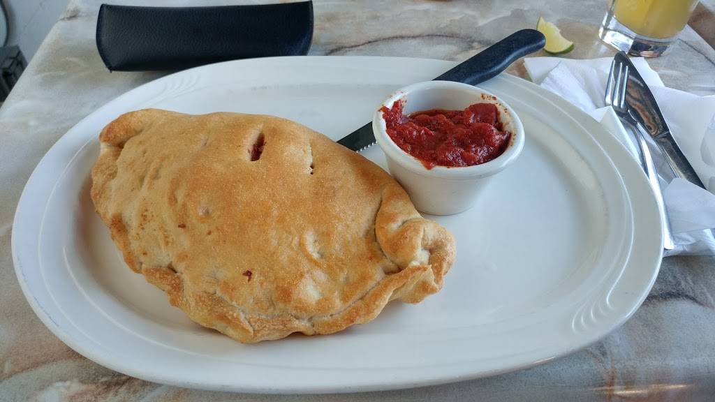 Huether Hotel | restaurant | 59 King St N, Waterloo, ON N2J 2X2, Canada | 5198863350 OR +1 519-886-3350