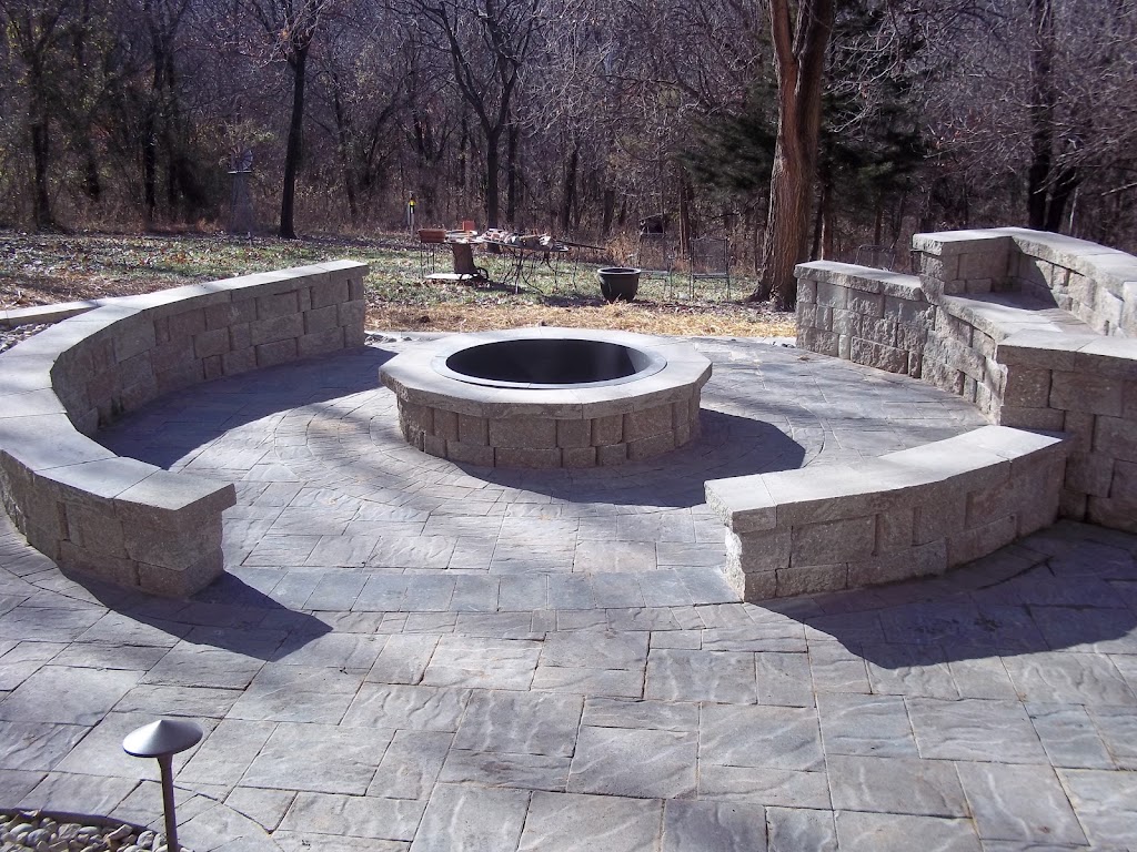 Second Nature Outdoor Living and Landscaping | restaurant | 315 NW Olive St, Lees Summit, MO 64063, USA | 8168447733 OR +1 816-844-7733