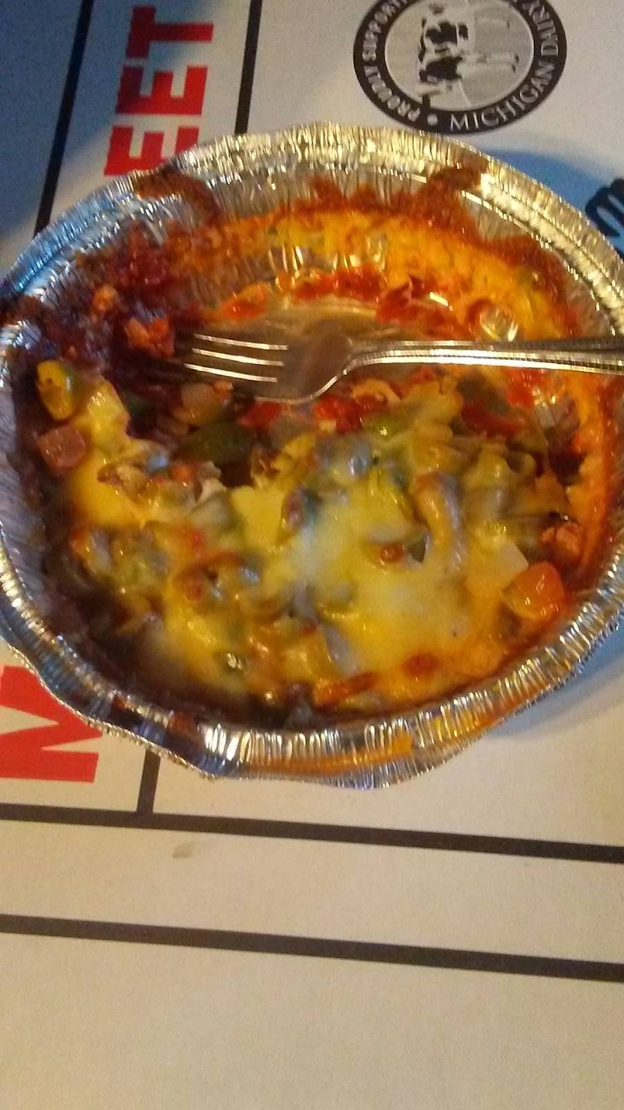 Main Street Pizza | restaurant | 430 E Main St, Edmore, MI 48829, USA | 9894275125 OR +1 989-427-5125