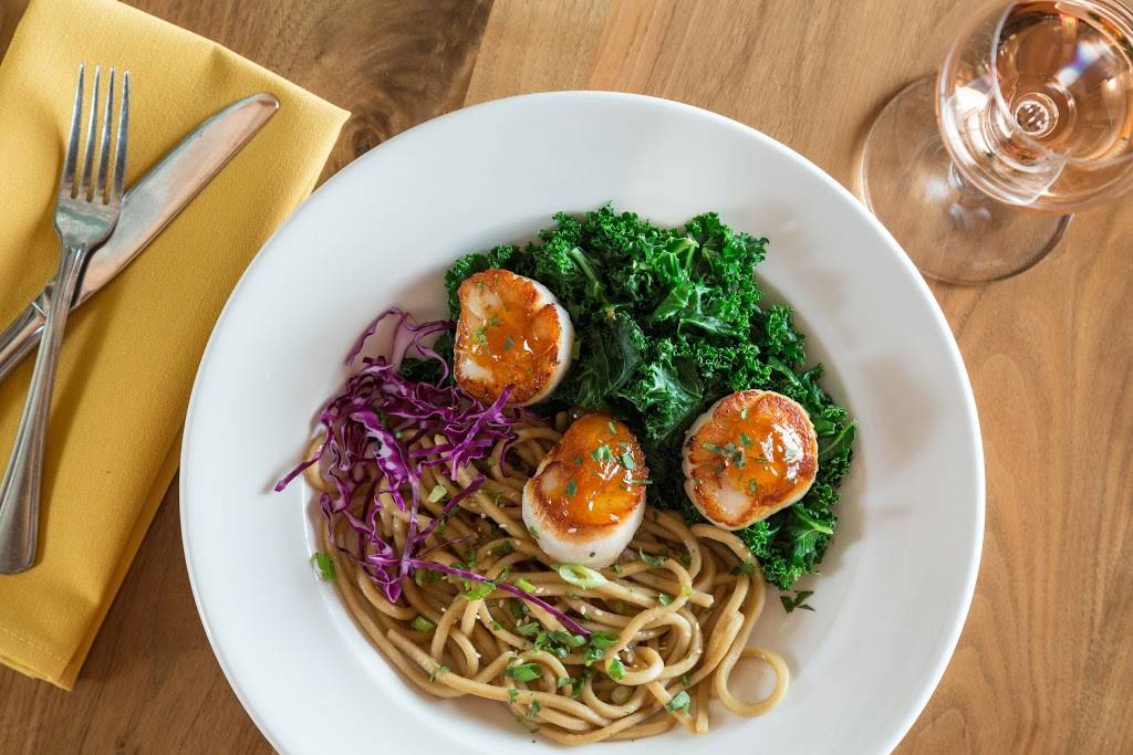 Inn Kitchen + Bar | cafe | 28 Shepard Hill Rd #2, Holderness, NH 03245, USA | 6039683661 OR +1 603-968-3661