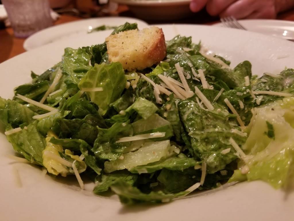 Johnny Carinos | restaurant | 137 N Rangeline Rd, Joplin, MO 64801, USA | 4172069090 OR +1 417-206-9090