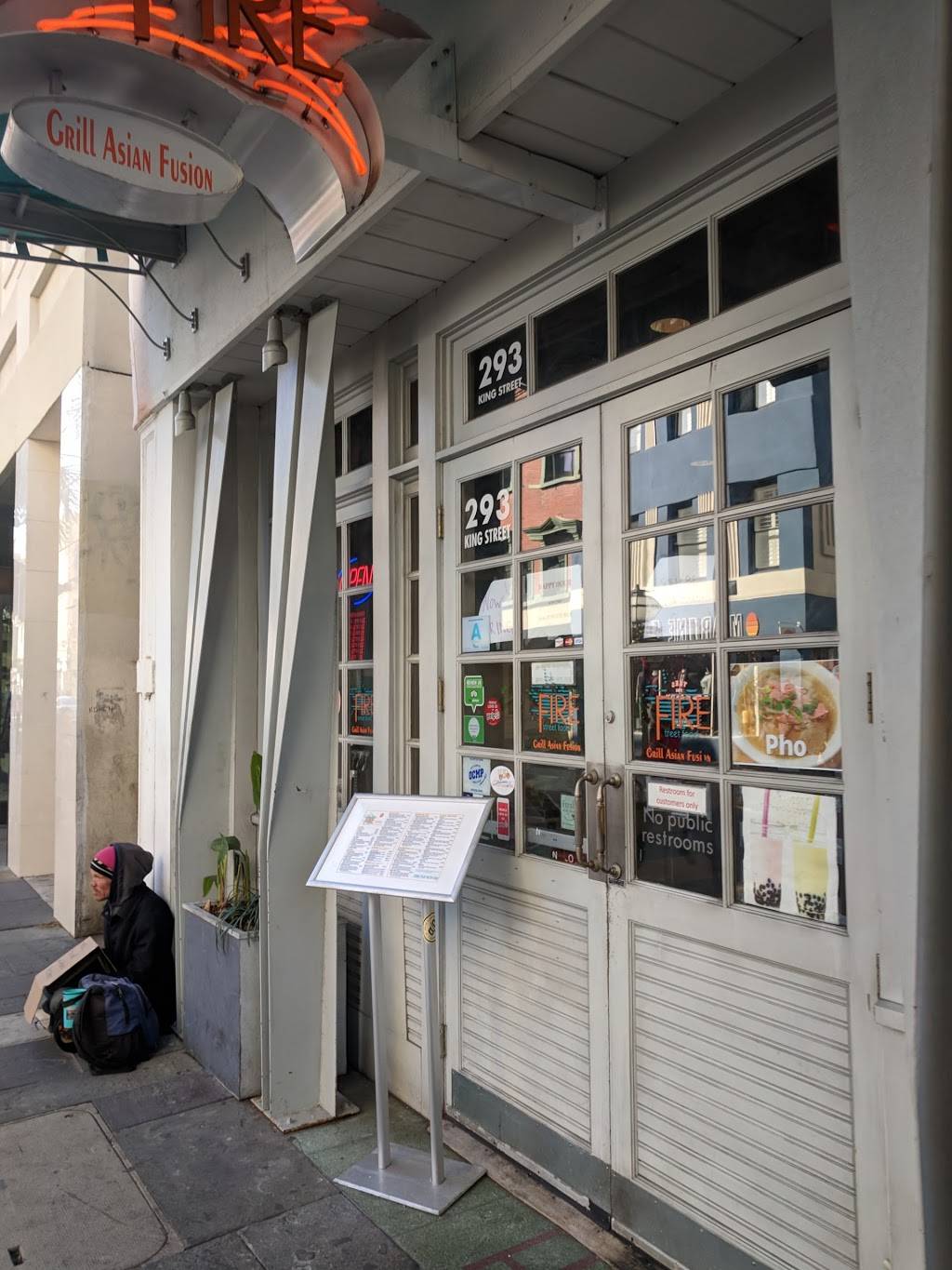 Fire Grill Asian Fusion | restaurant | 293 King St, Charleston, SC 29401, USA | 8436410152 OR +1 843-641-0152