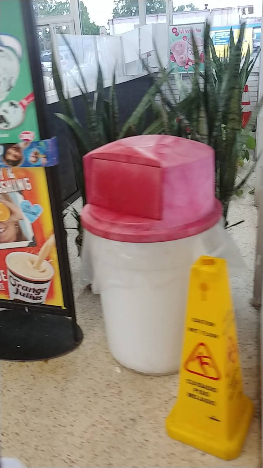 Dairy Queen | restaurant | 10404 Telephone Rd, Houston, TX 77075, USA | 7139916726 OR +1 713-991-6726