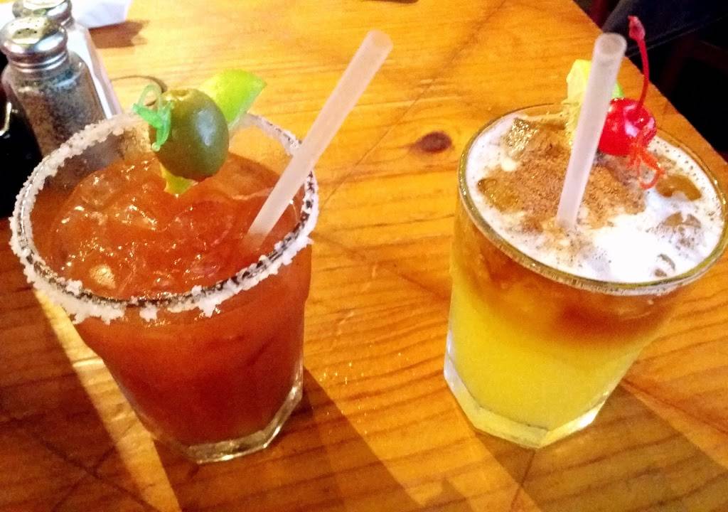 Blackbeards On the Beach | restaurant | 3117 Surfside Blvd, Corpus Christi, TX 78402, USA | 3618841030 OR +1 361-884-1030