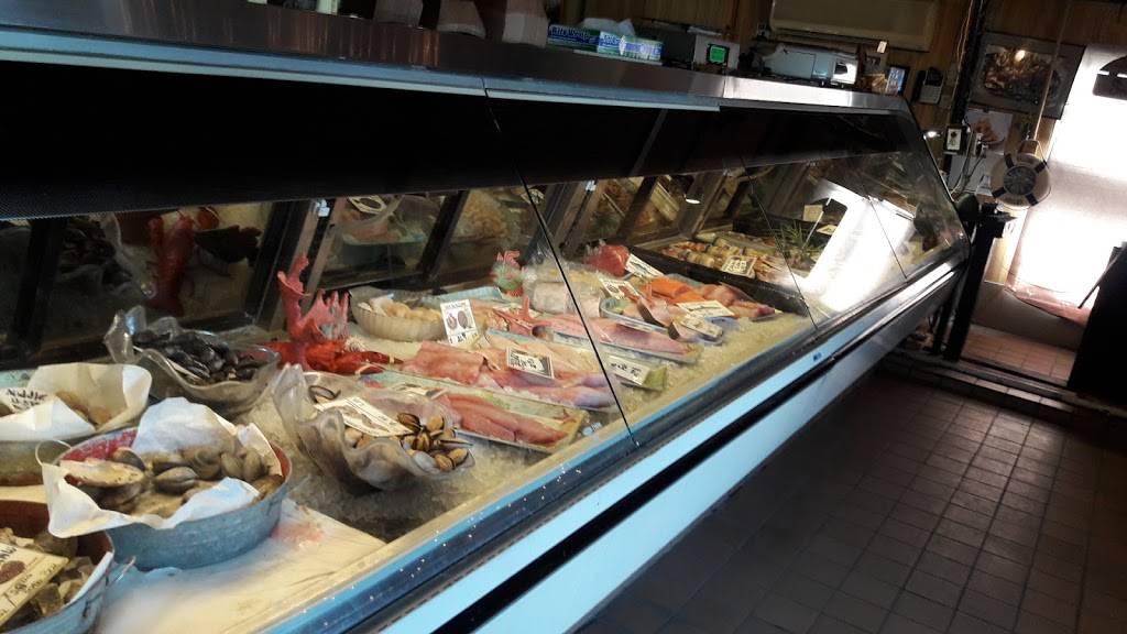 Basin Seafood & Fresh Fish Market | restaurant | 4150 SE Salerno Rd, Stuart, FL 34997, USA | 7722875771 OR +1 772-287-5771