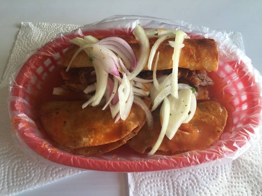 TJ Tacos | restaurant | 3612 Valley Way, Riverside, CA 92509, USA | 9512611308 OR +1 951-261-1308