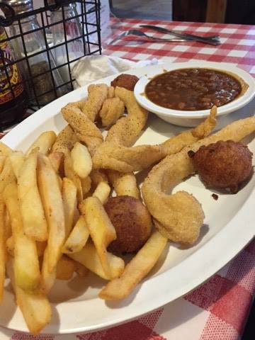 pig-n-whistle bbq | restaurant | 8800 US-51, Millington, TN 38053, USA | 9018722455 OR +1 901-872-2455