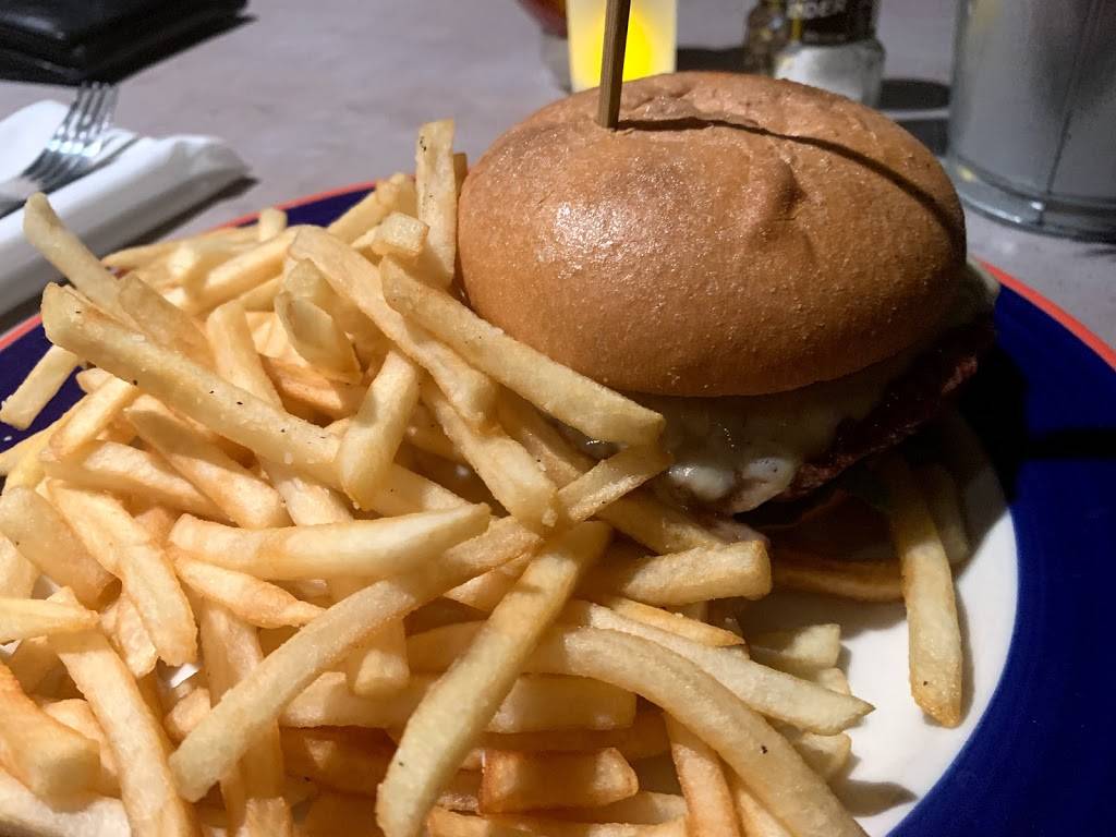 Viena Farm-to-Table Dining | restaurant | 7 NW 20th Street &, S Le Jeune Rd, Miami, FL 33122, USA | 3058698844 OR +1 305-869-8844