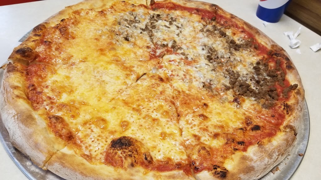 King of Pizza | restaurant | 3633 Germantown Ave, Philadelphia, PA 19140, USA | 2152280612 OR +1 215-228-0612