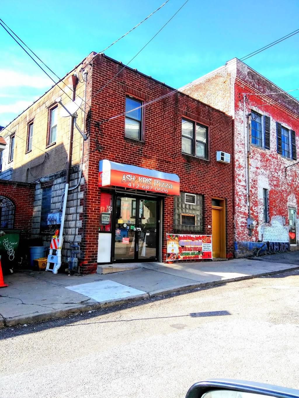 Ash & Kris Pizza | restaurant | 3507 Cable Pl, Pittsburgh, PA 15213, USA | 4126870606 OR +1 412-687-0606