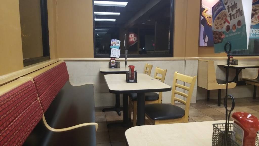 Dairy Queen Grill & Chill | restaurant | 1735 Memorial Blvd, Murfreesboro, TN 37129, USA | 6158934637 OR +1 615-893-4637